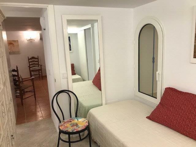 Hebergement Front De Mer Apartment Сант Елм Екстериор снимка